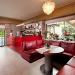 Hotel & Relax Zone Cattleya Krushuna