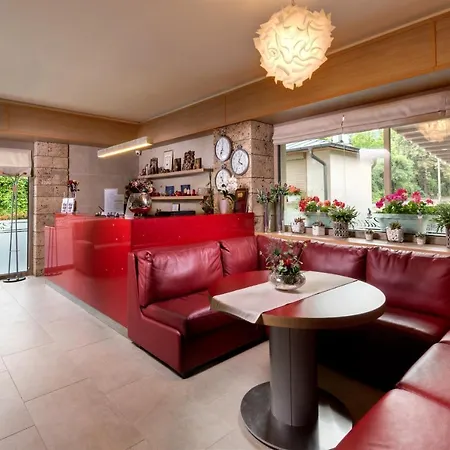 Hotel & Relax Zone Cattleya Kruszuna