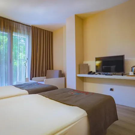 & Relax Zone Cattleya Hotel Krushuna