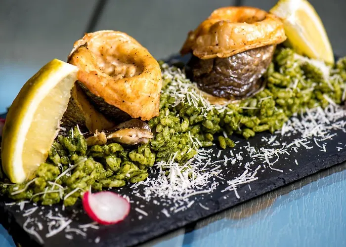 & Relax Zone Cattleya