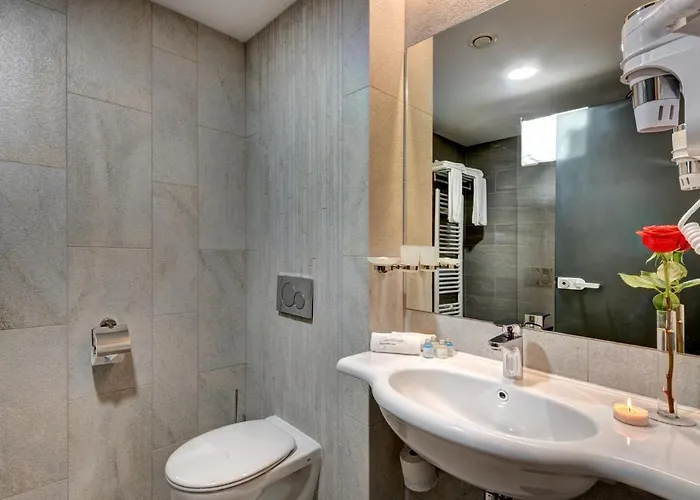 Хотел & Relax Zone Cattleya 3*