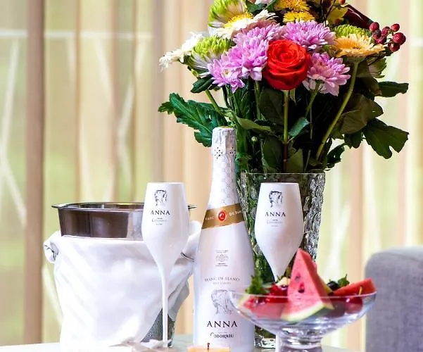 & Relax Zone Cattleya Хотел 3*